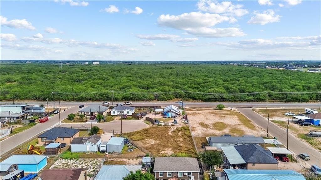 0.2 acres in Hidalgo County - photo 4