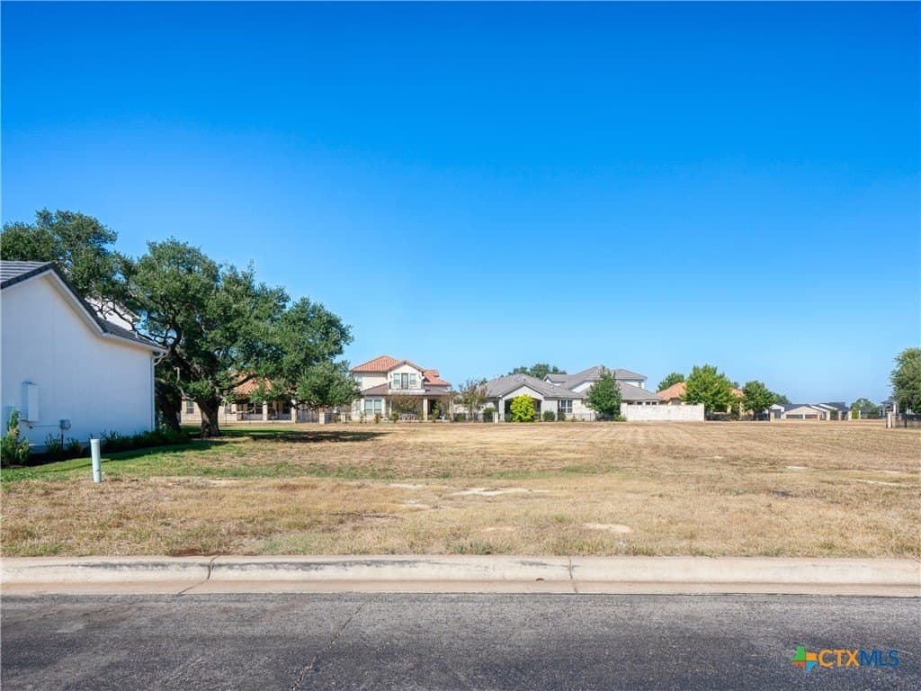 0.2 acres in Williamson County - photo 9
