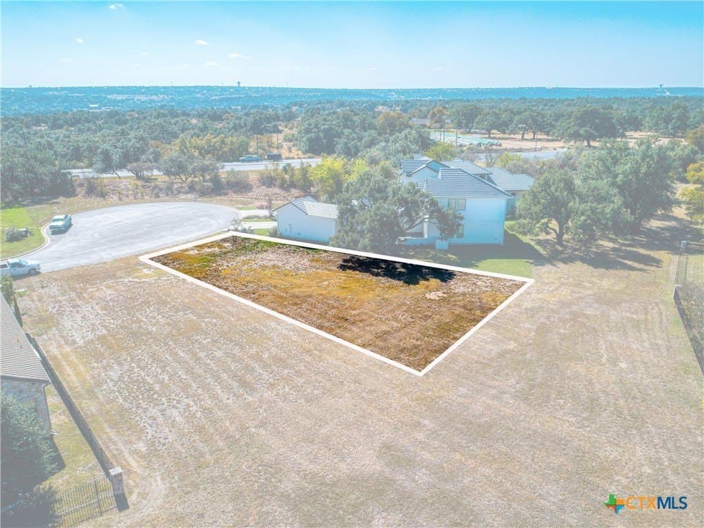 0.2 acres in Williamson County - photo 17