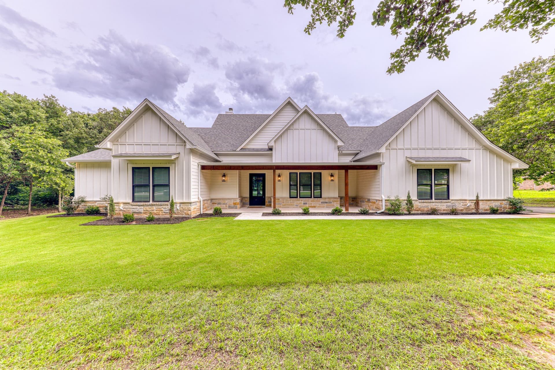 10.01 acres in Parker County