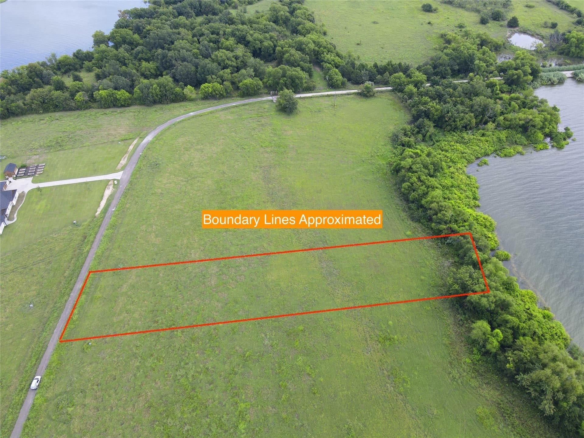 2.1 acres in Navarro County - photo 5