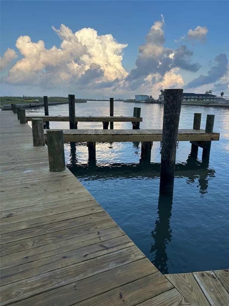0.02 acres in Nueces County - photo 4