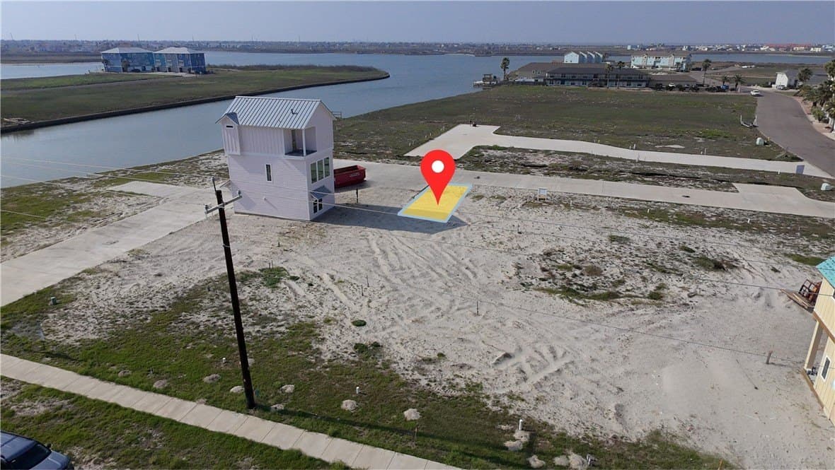 0.02 acres in Nueces County - photo 2