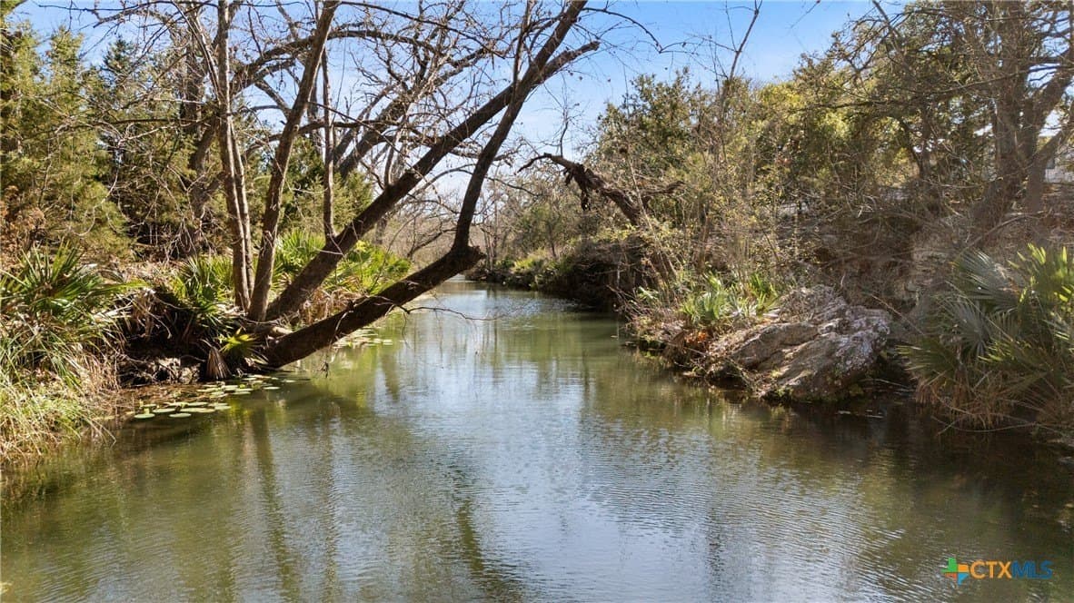 1.13 acres in Comal County