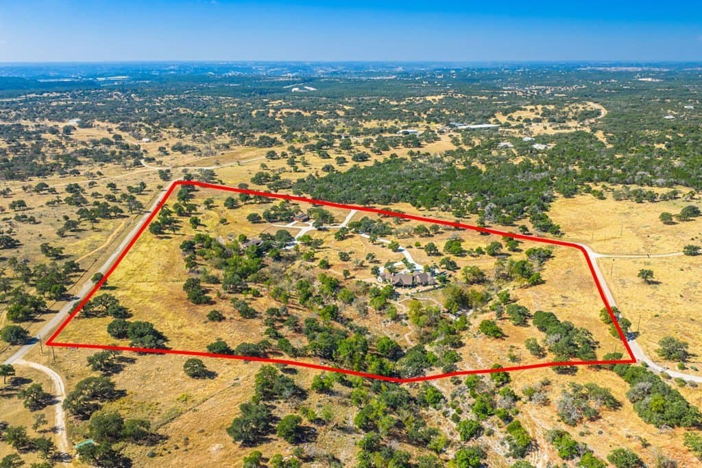 27.18 acres in Kerr County - photo 3