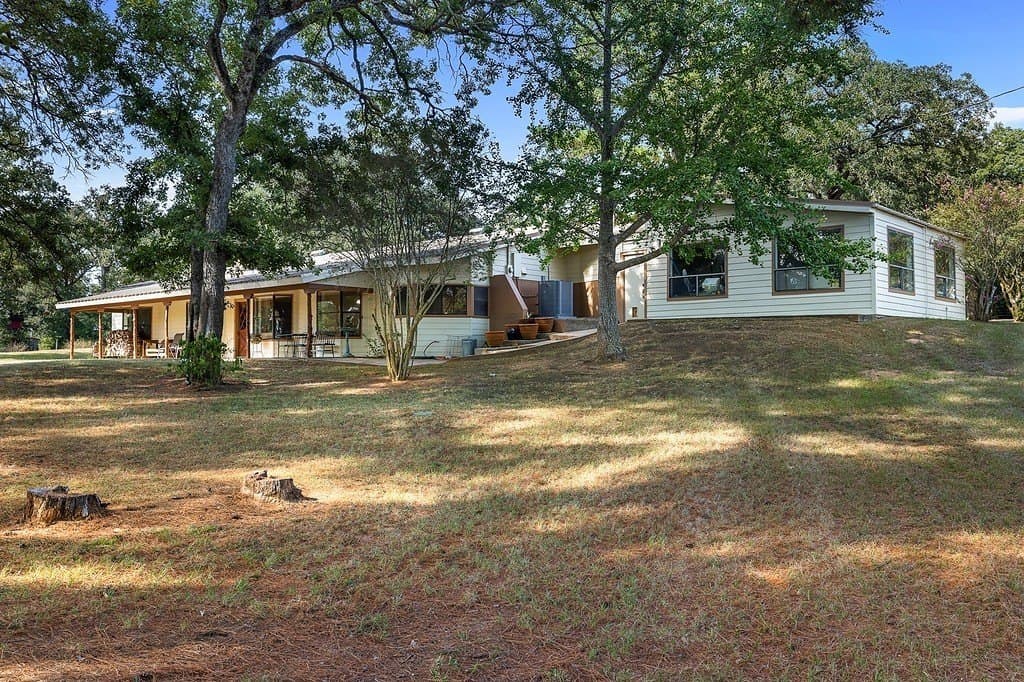 14.72 acres in Bastrop County - photo 2