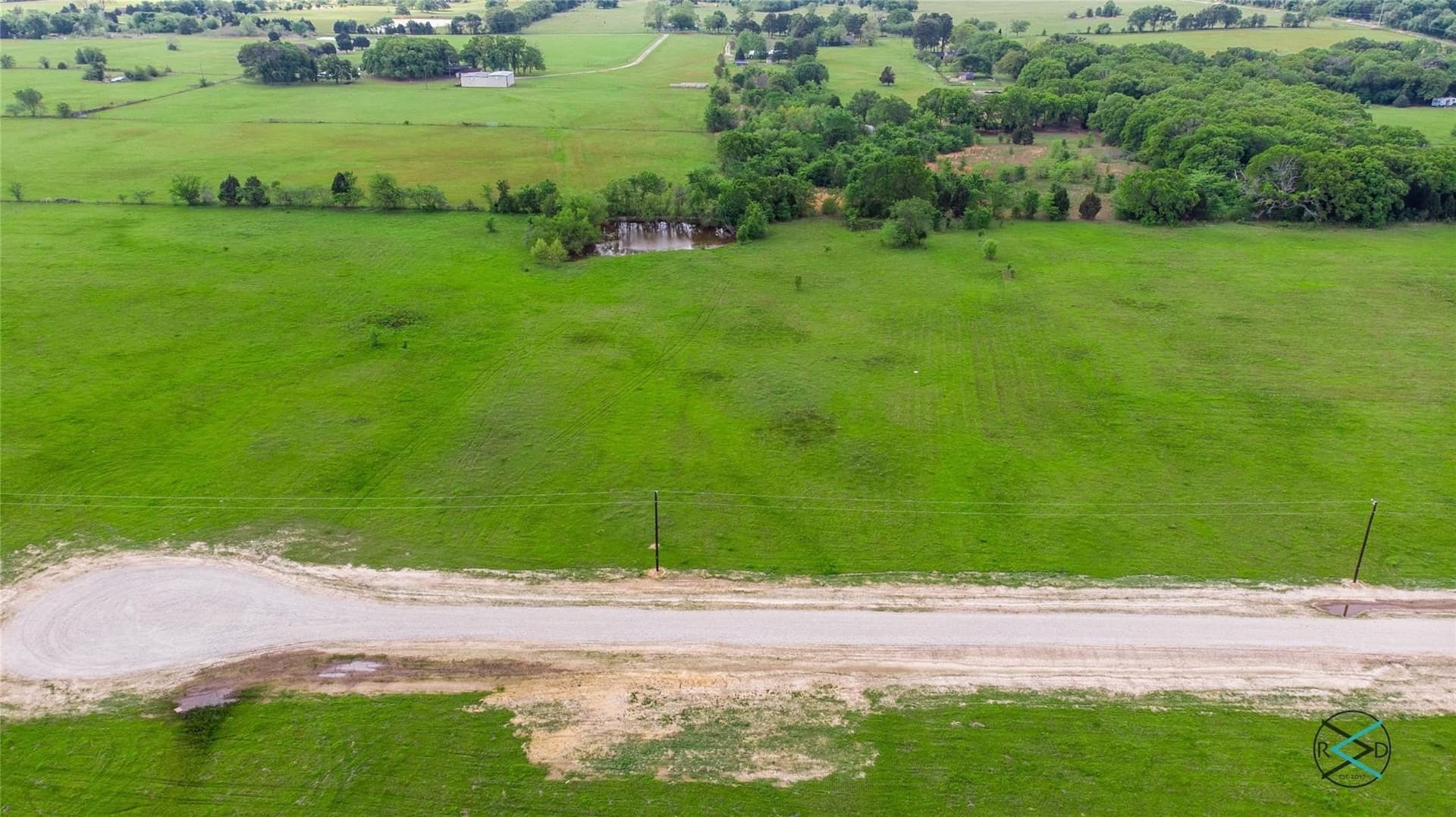 5.51 acres in Henderson County gallery image 2
