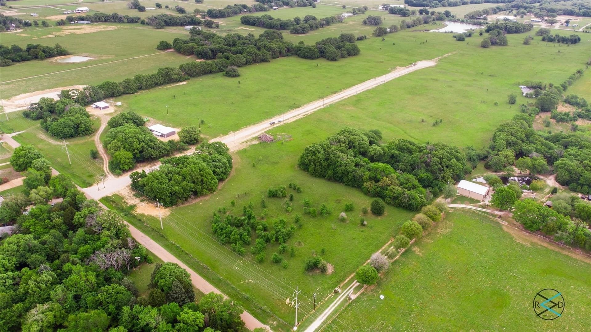 5.51 acres in Henderson County gallery image 3