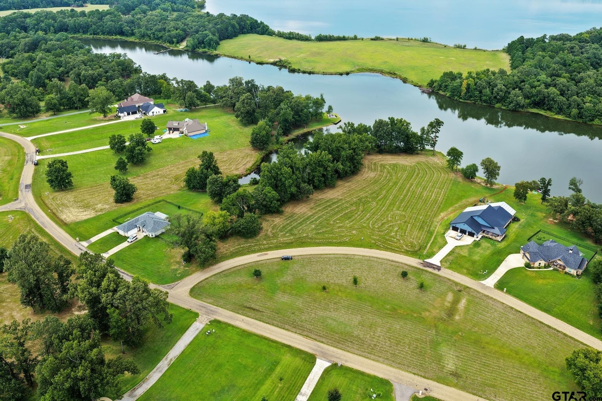 0.85 acres in Titus County gallery image 3