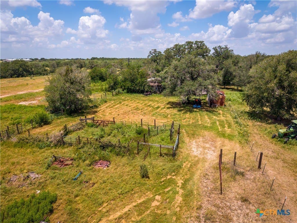 75 acres in Guadalupe County - photo 14