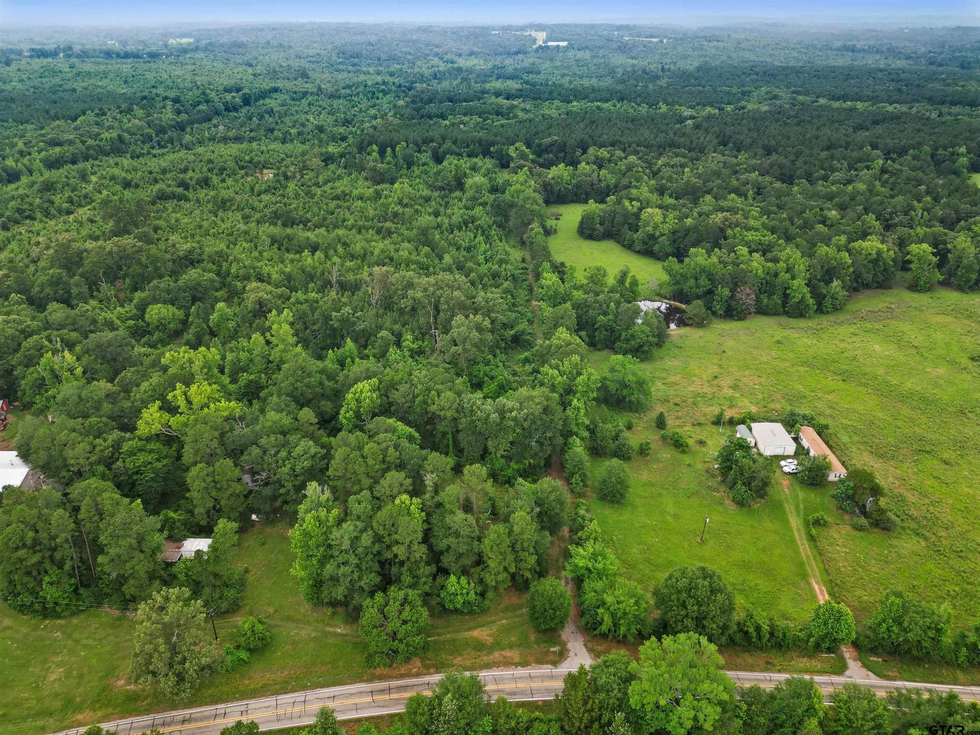 157 acres in Smith County gallery image 3