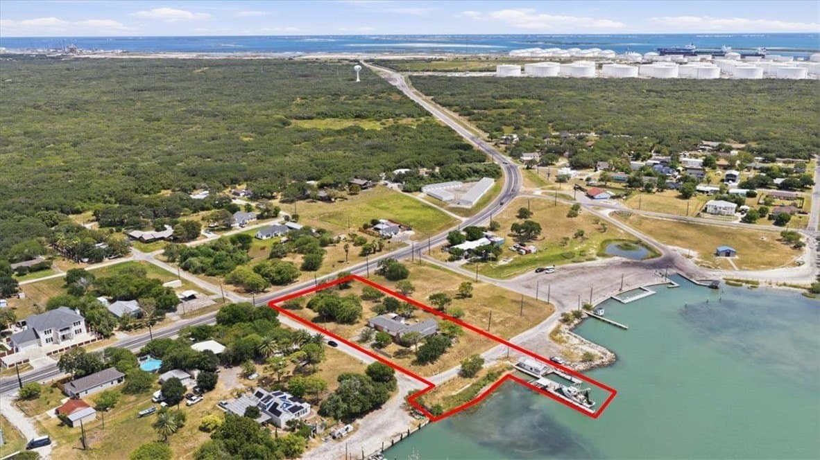 50,825 acres in San Patricio County - photo 38
