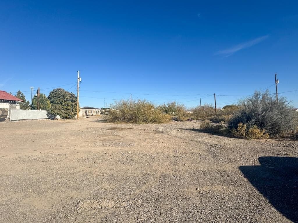 1.01 acres in Presidio County gallery image 2
