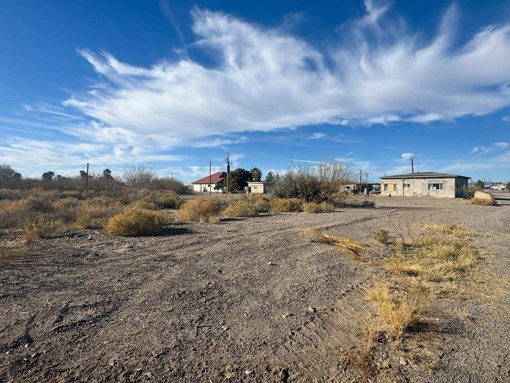 1.01 acres in Presidio County - photo 10