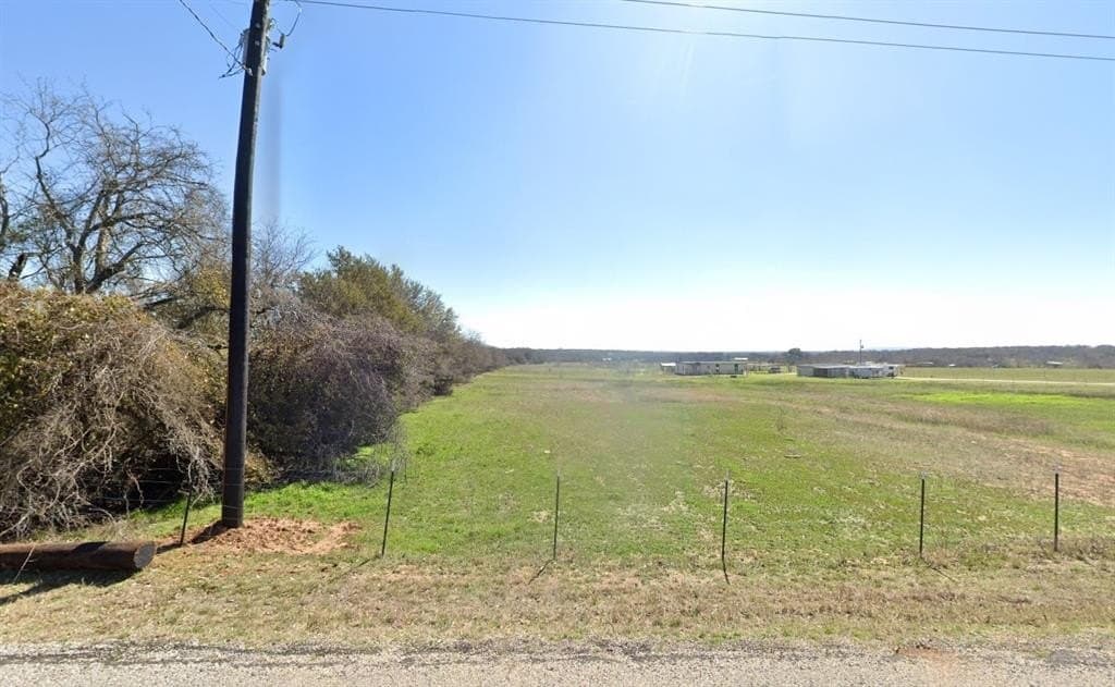 8.97 acres in Hood County gallery image 2