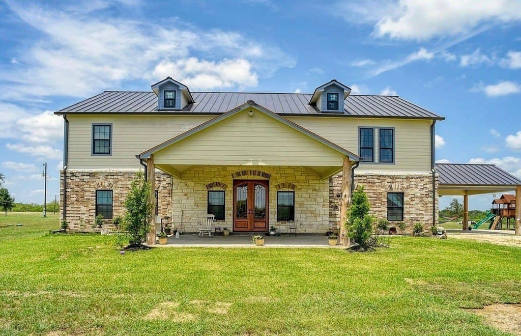 7.86 acres in Gonzales County gallery image 2