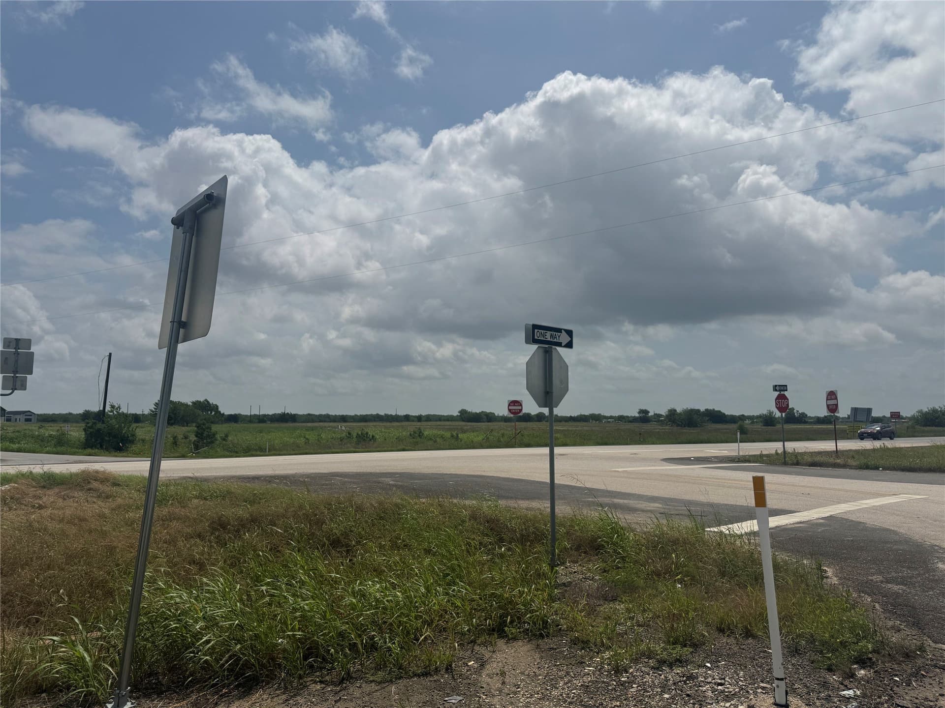 10 acres in Kaufman County - photo 13