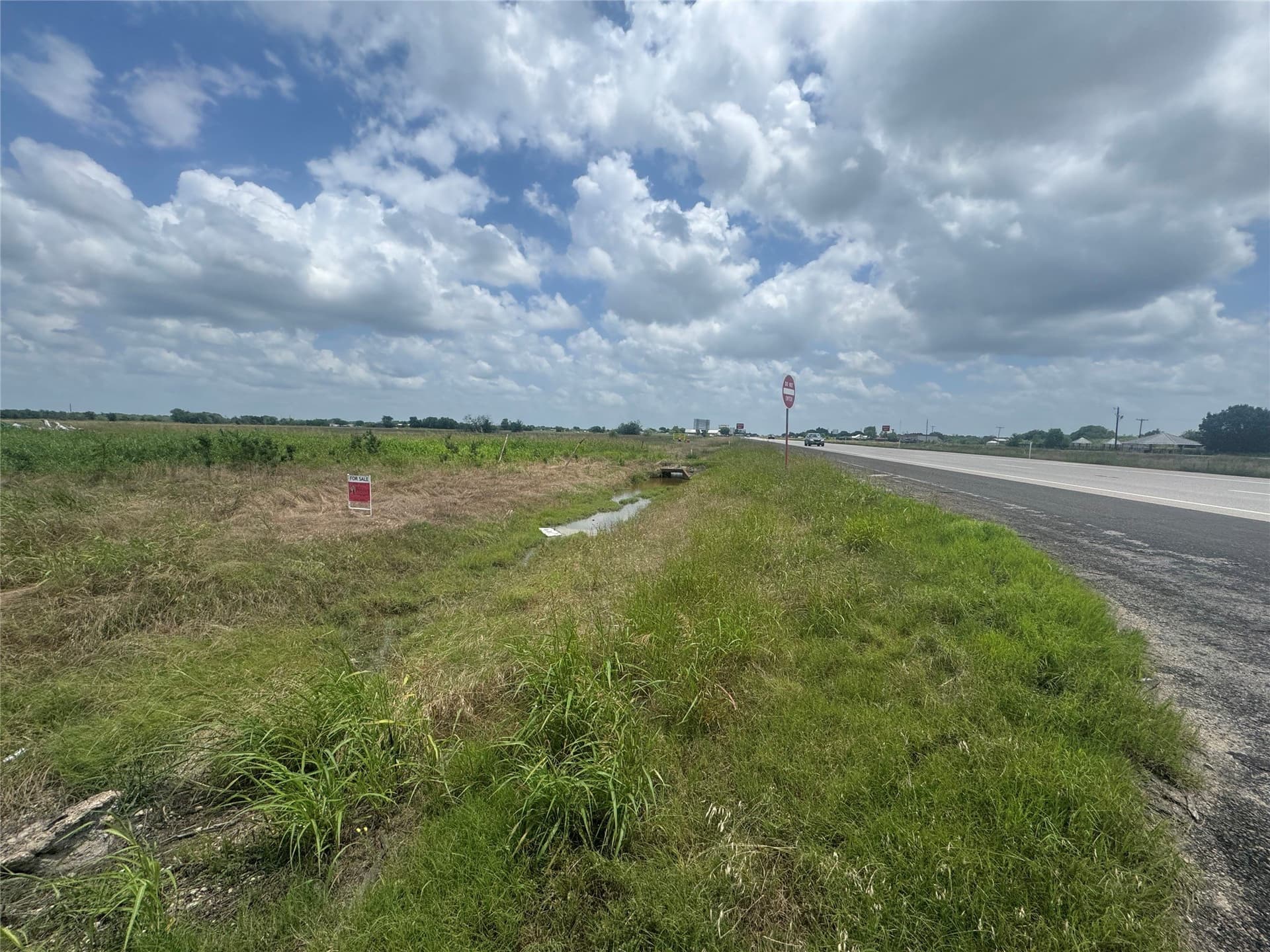 10 acres in Kaufman County - photo 12