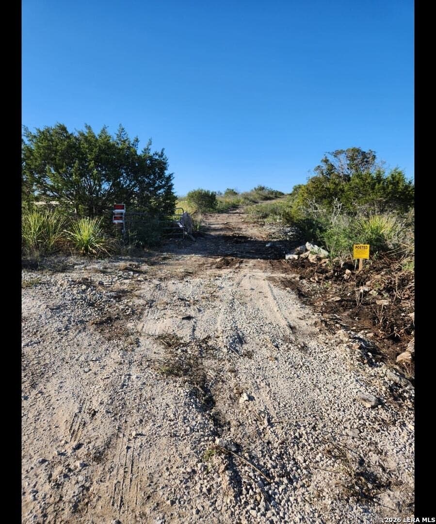 20.01 acres in Uvalde County - photo 14