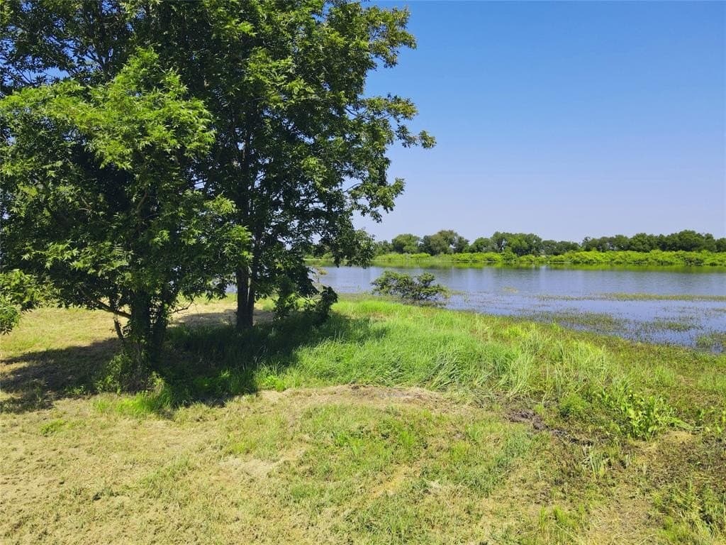 0.16 acres in Navarro County gallery image 3