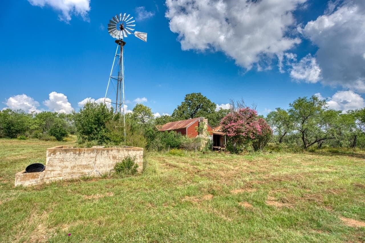 345.38 acres in Llano County gallery image 3
