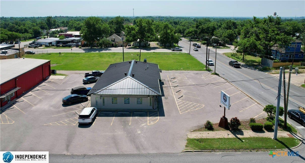 0.25 acres in Bell County - photo 6