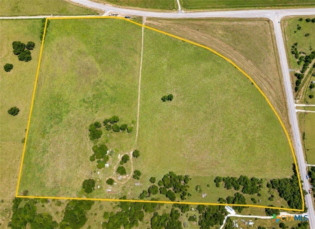 52.22 acres in Bosque County gallery image 2