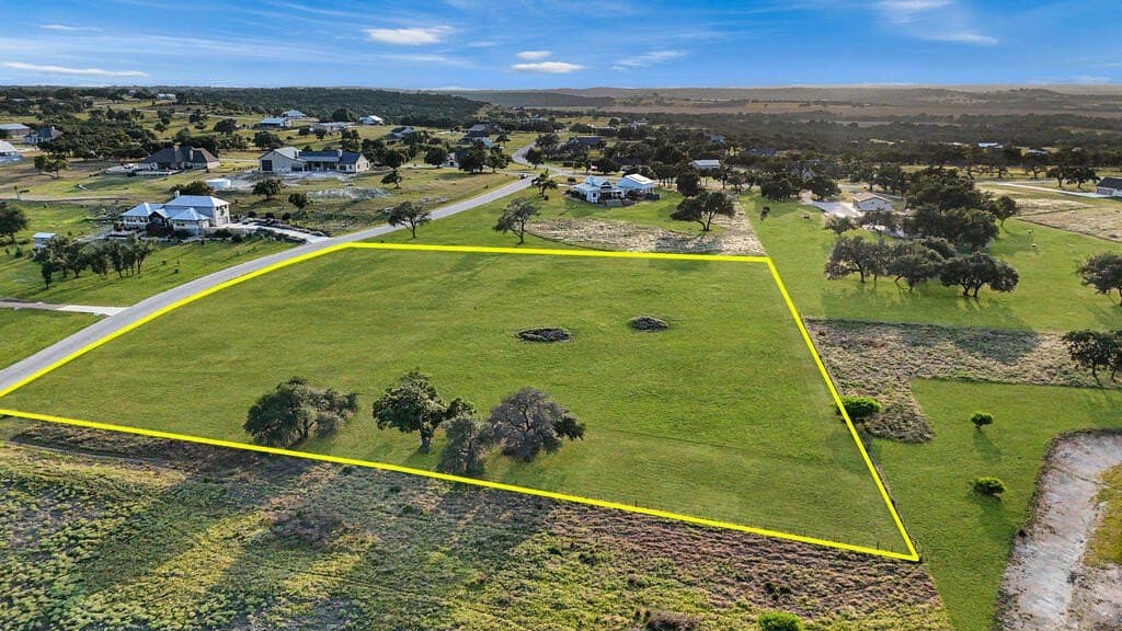 3.83 acres in Gillespie County - photo 6