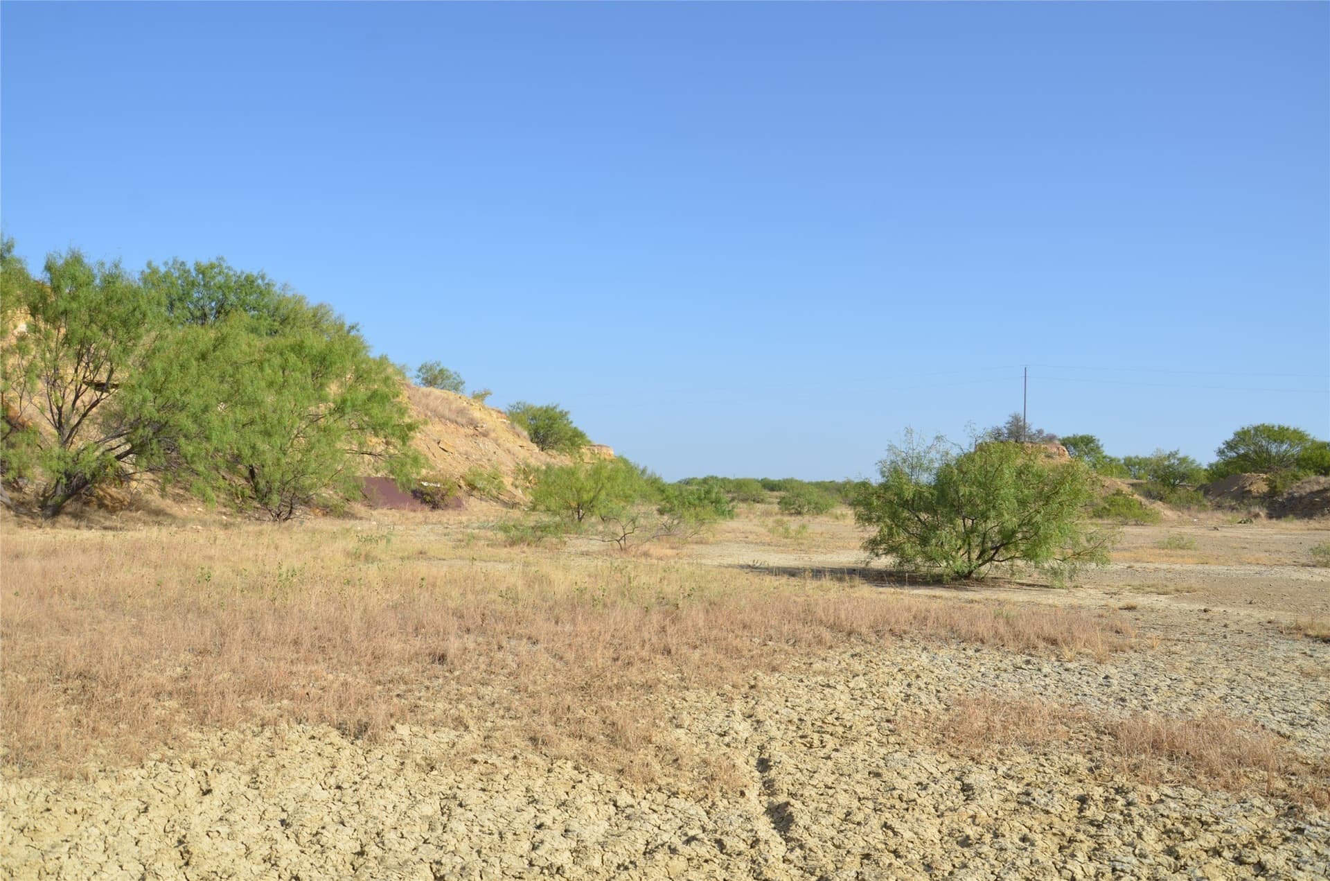 555 acres in Callahan County - photo 8