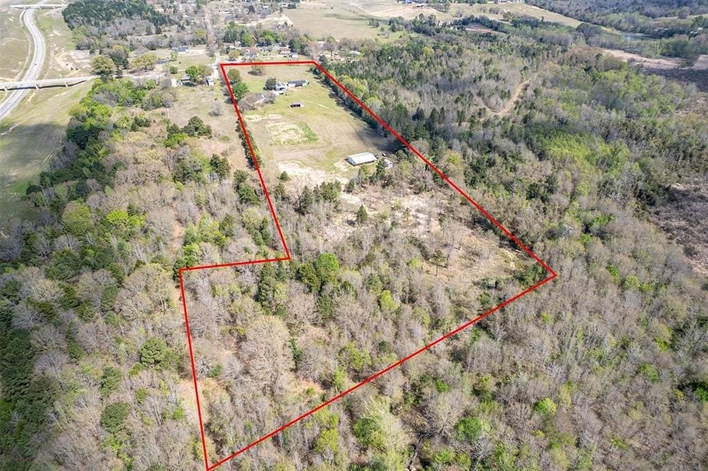 18.17 acres in Smith County gallery image 2