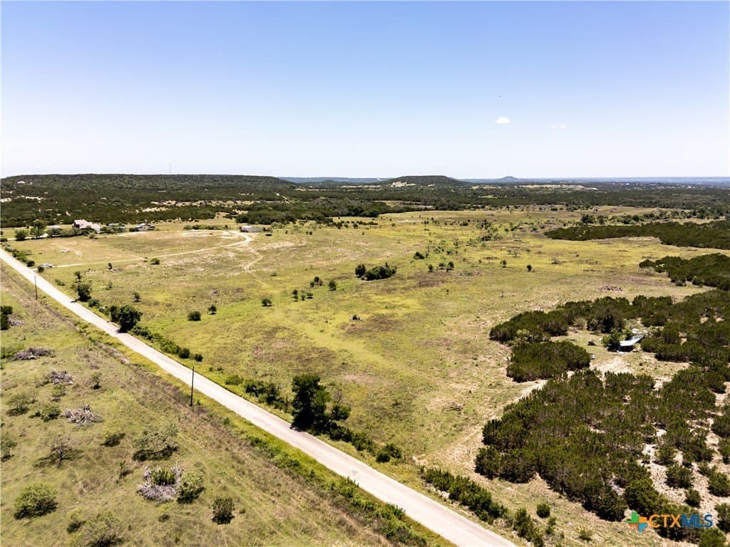148 acres in Lampasas County gallery image 2