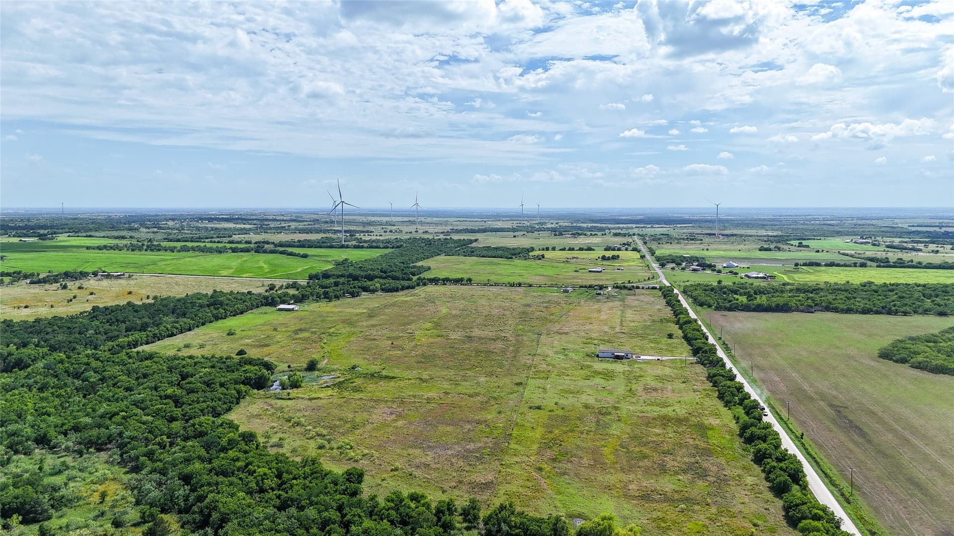 10 acres in Hill County - photo 8