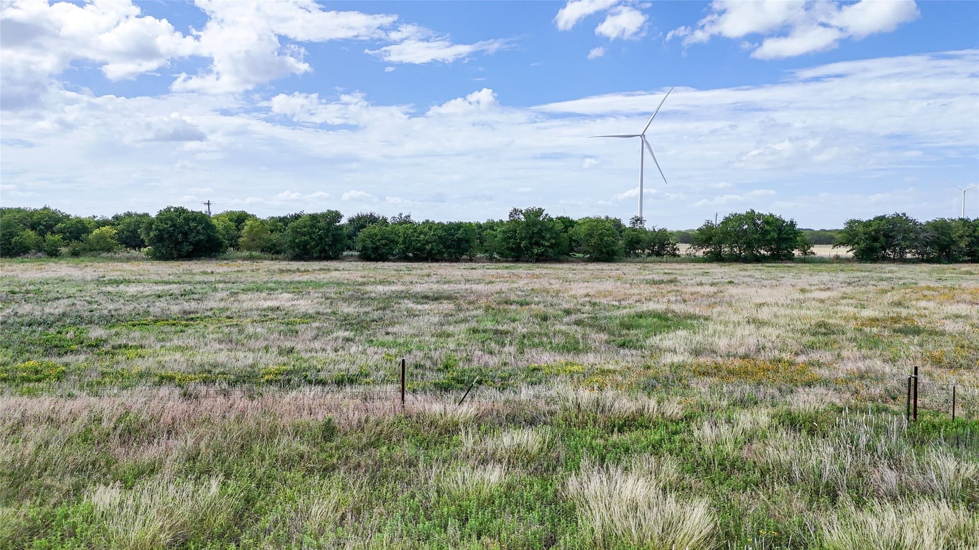 10 acres in Hill County - photo 11