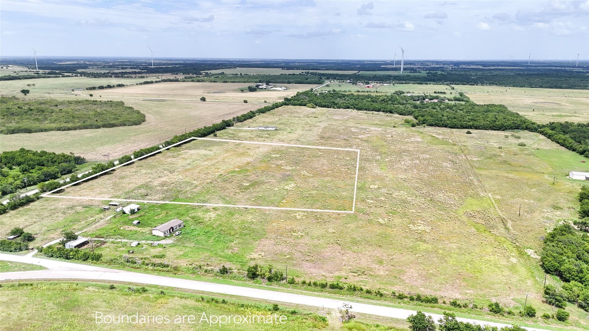 10 acres in Hill County gallery image 2