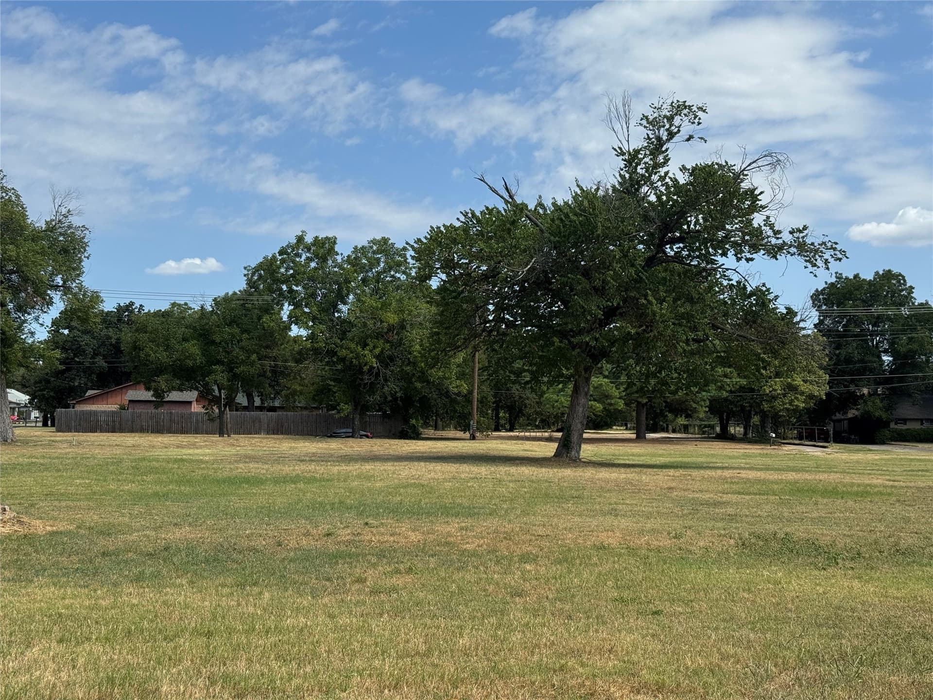 2.3 acres in Tarrant County