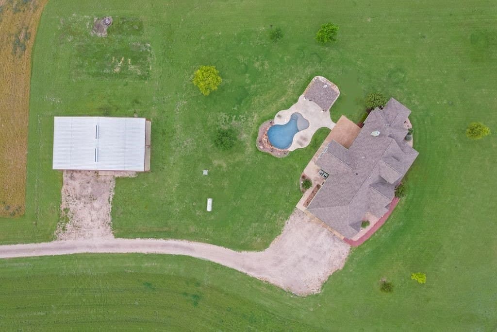 49 acres in Ellis County gallery image 4