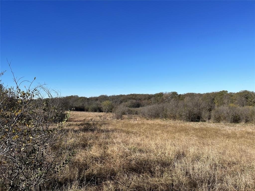 13 acres in Grayson County