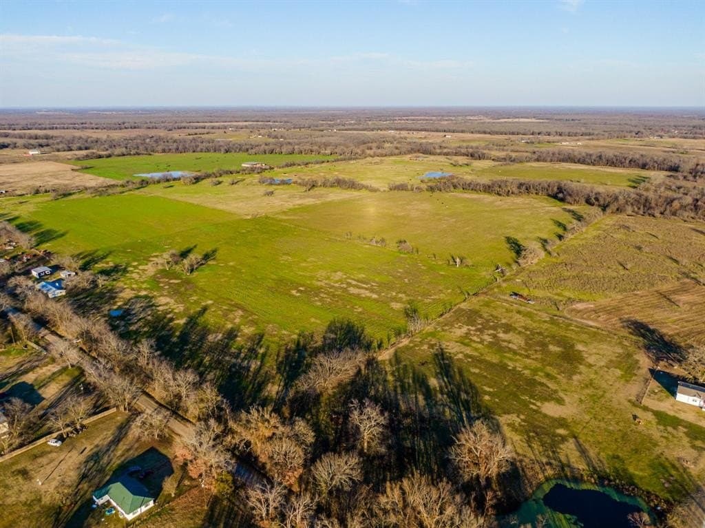 42.53 acres in Hopkins County