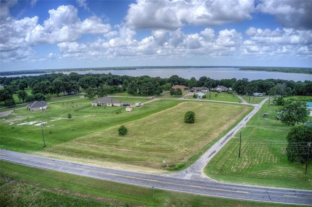 1.2 acres in Rains County gallery image 4