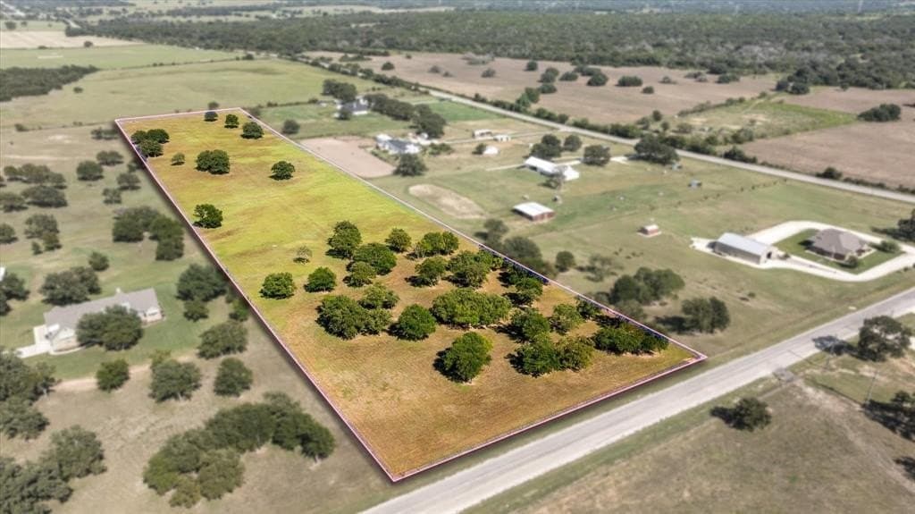 10 acres in Erath County gallery image 4