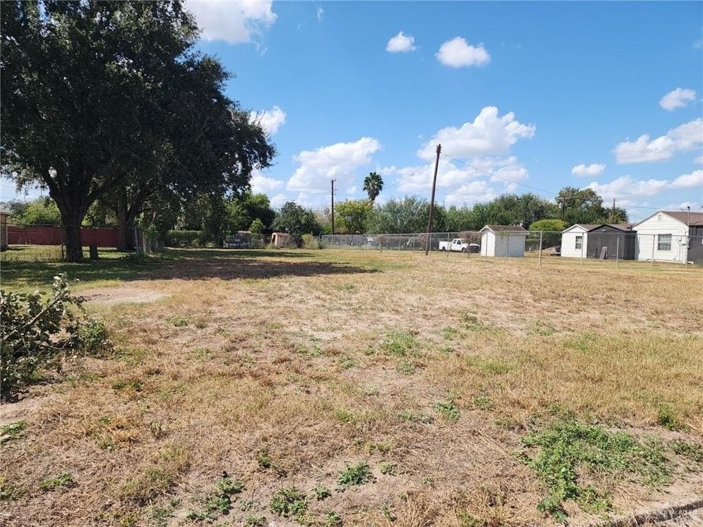 0.22 acres in Hidalgo County gallery image 3