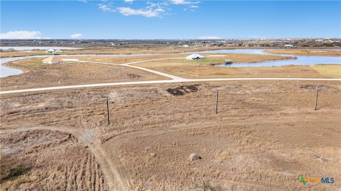 0.87 acres in Calhoun County - photo 9