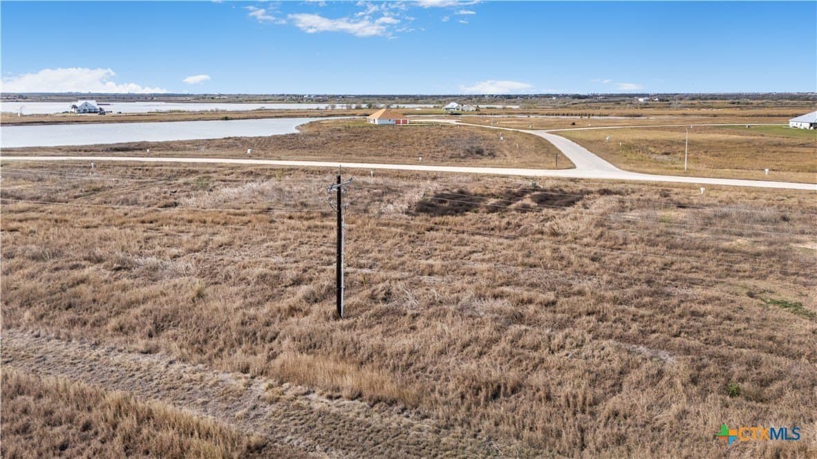 0.87 acres in Calhoun County - photo 15