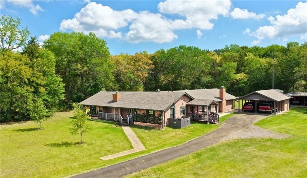 16.9 acres in Burleson County gallery image 2