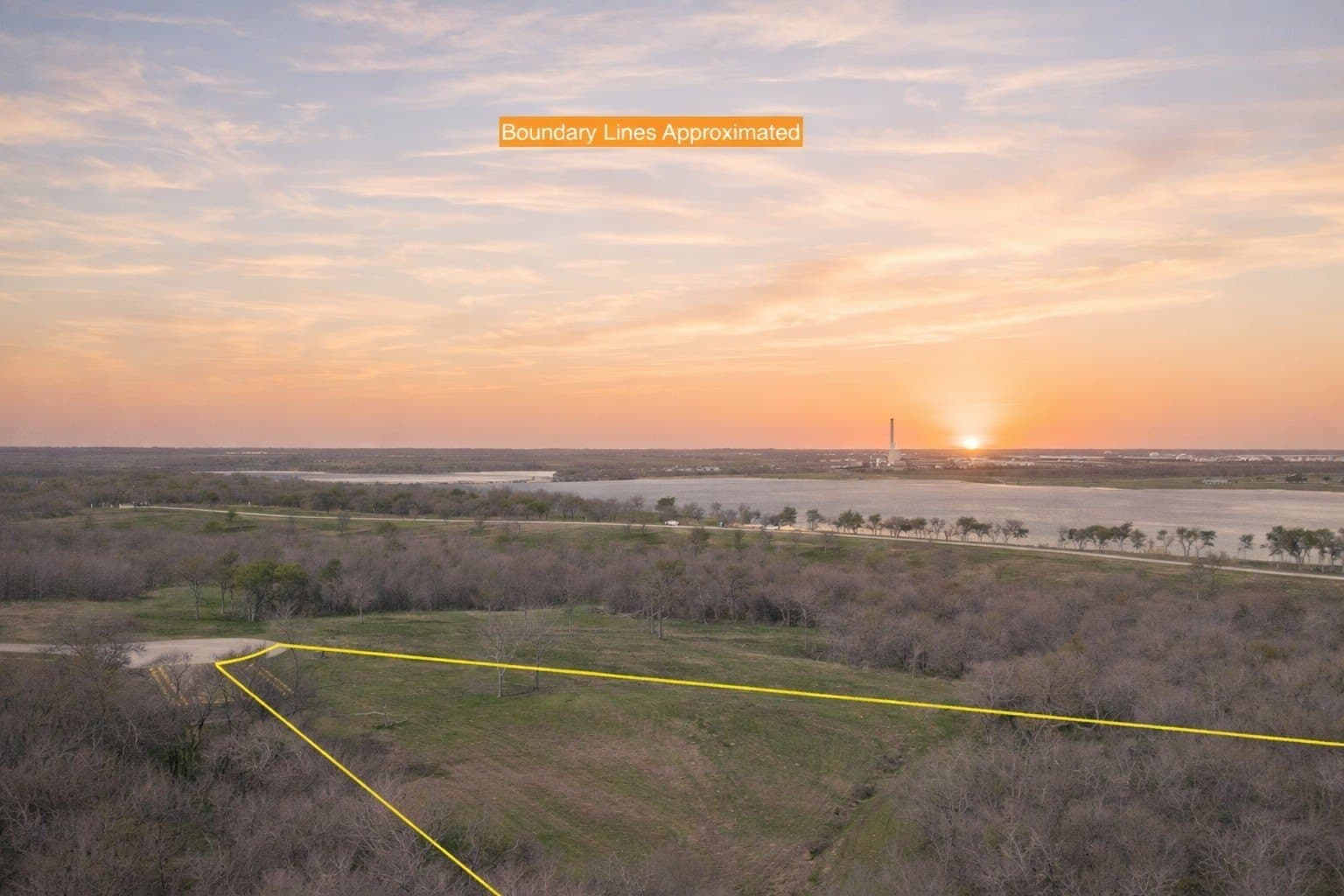 3.04 acres in Navarro County gallery image 2