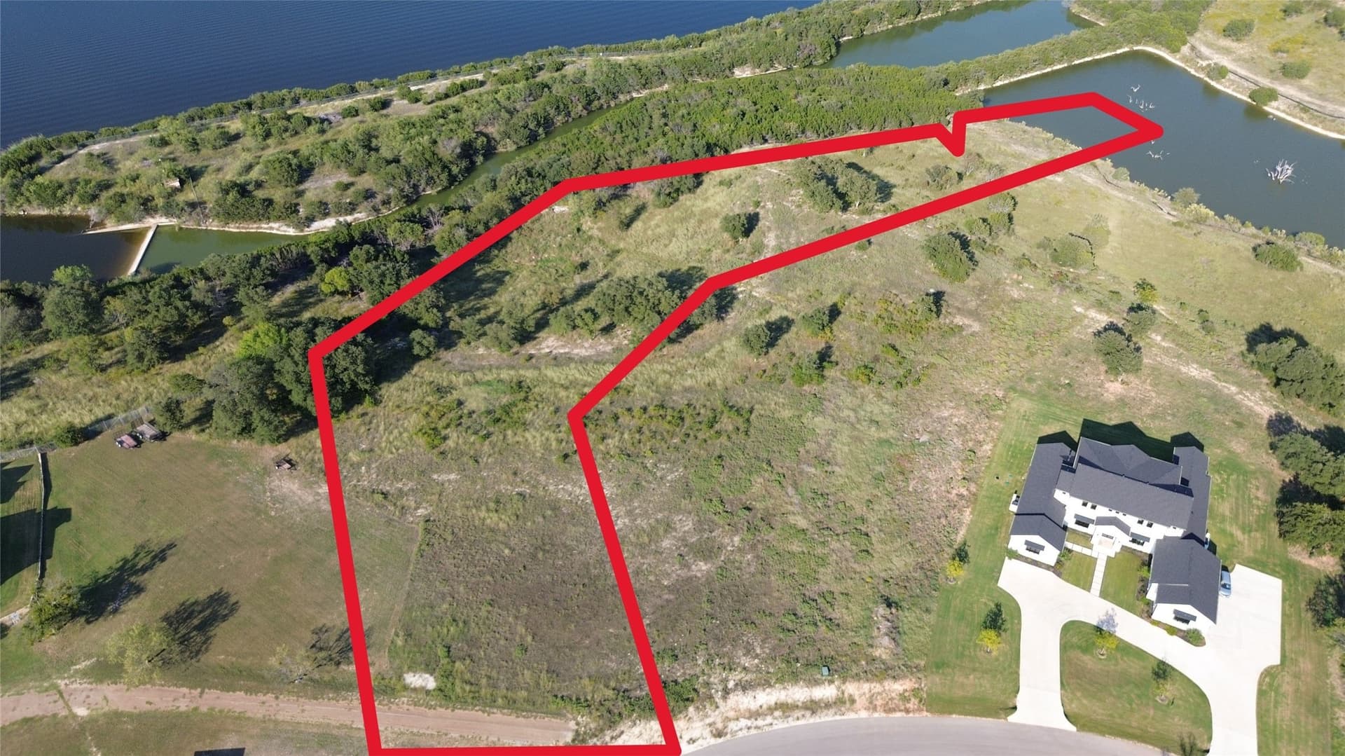 4.61 acres in Hood County