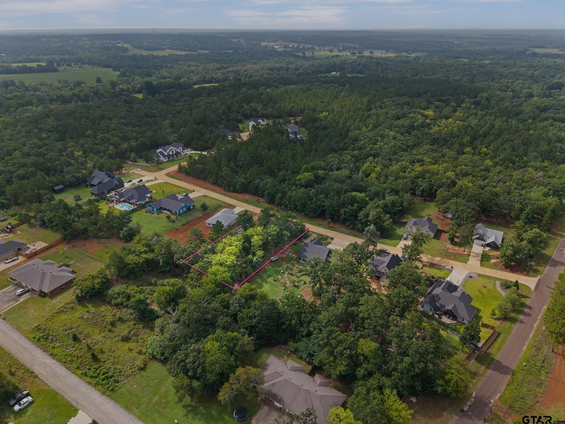 0.5 acres in Smith County - photo 4