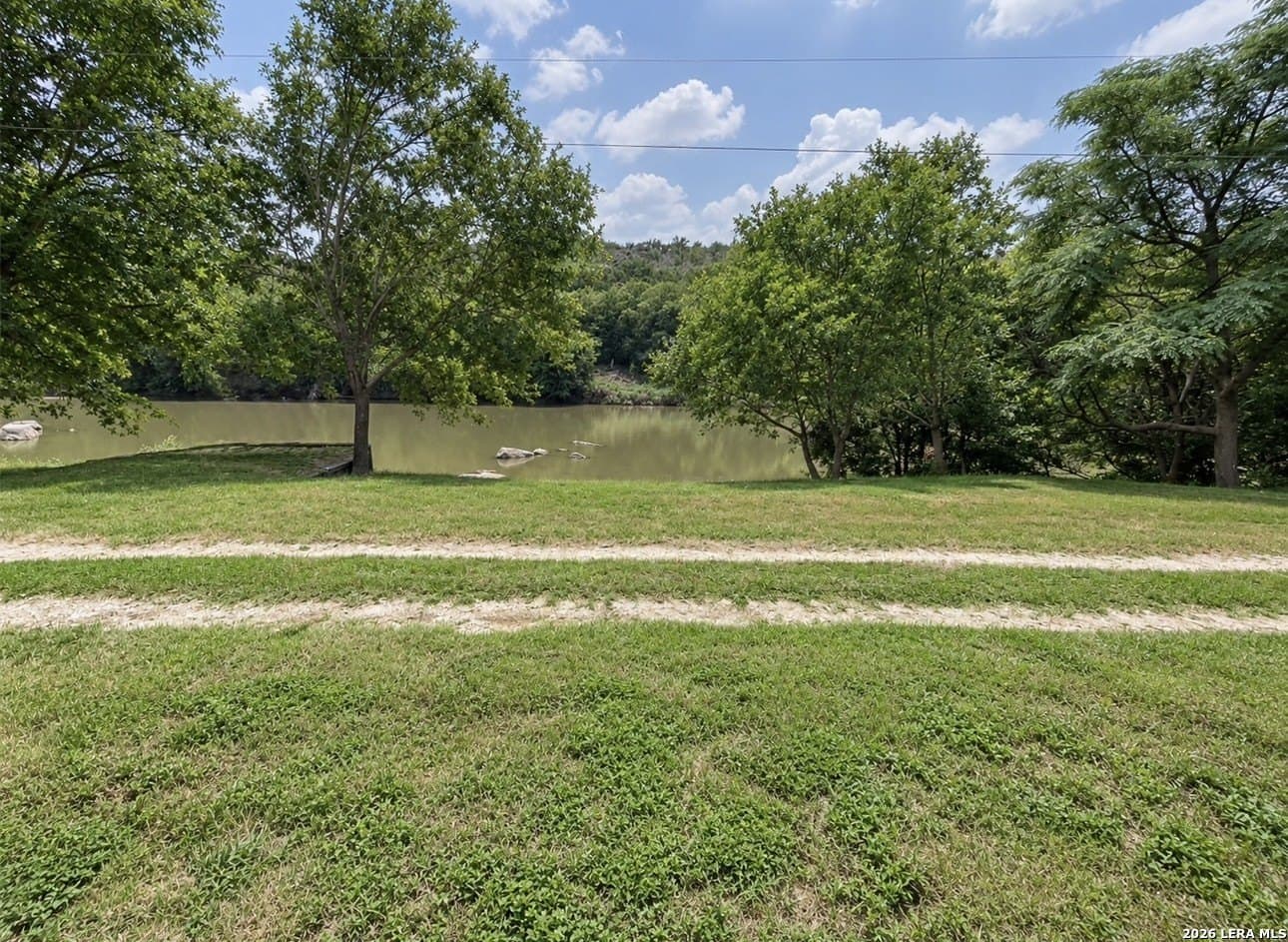 5.16 acres in Lampasas County - photo 4