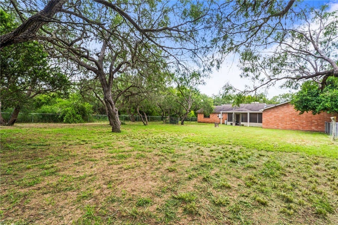 65,340 acres in San Patricio County - photo 27