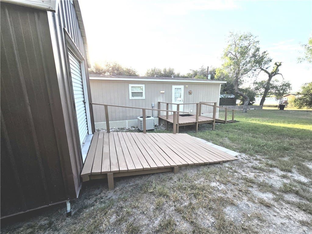 43,560 acres in Live Oak County - photo 12